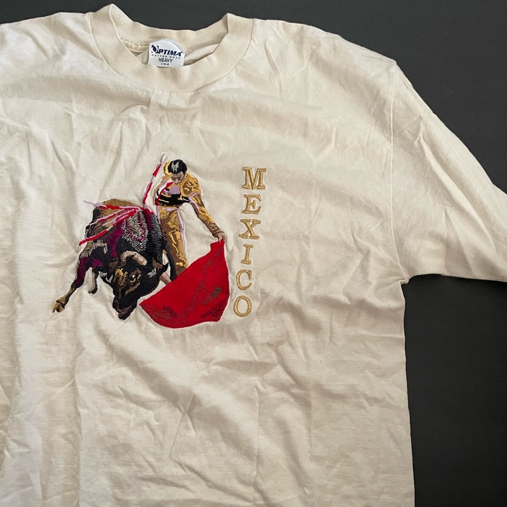 vintage embroidered mexico tee
